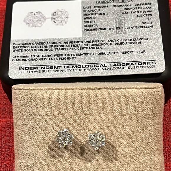 SAKS FIFTH AVE NIB AUTHENTIC LUXURY COLORLESS DIAMONDS/18K WHITE GOLD EARRINGS - Picture 9 of 15